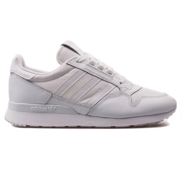 Adidas ZX 500 OG tênis branco — Fotografia de Stock