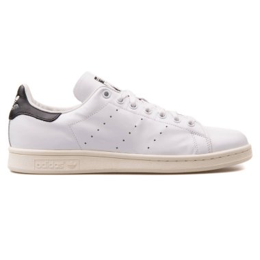 Adidas Stan Smith beyaz ve siyah spor ayakkabı