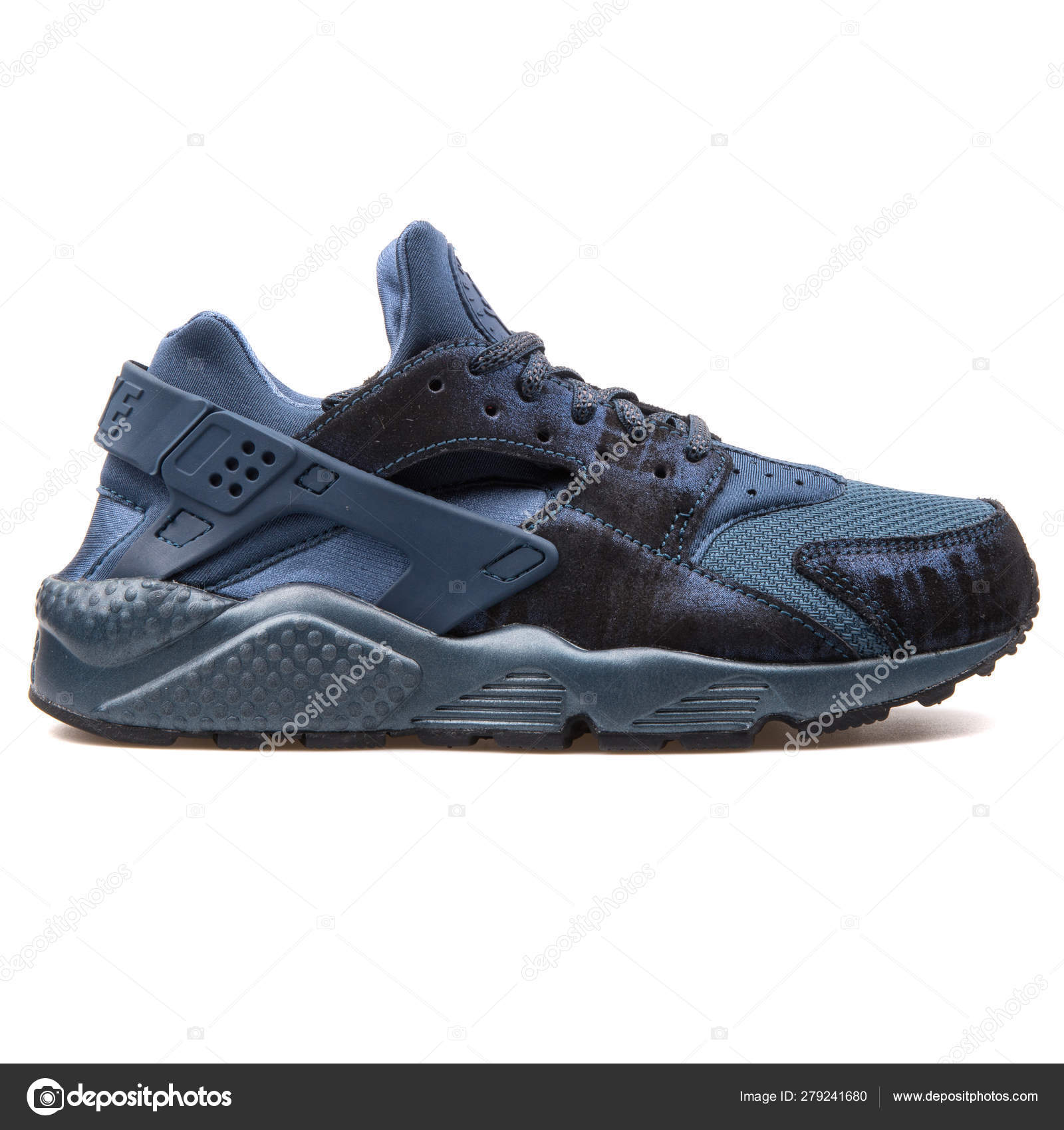 nike air huarache 2017 blue