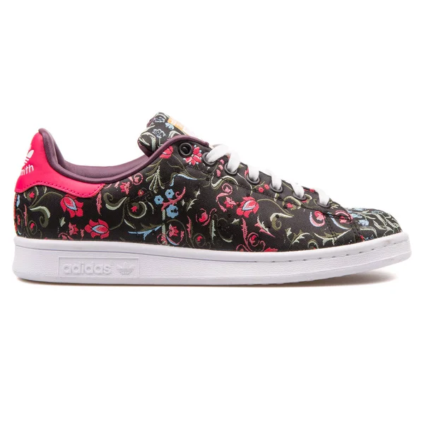stan smith floral pink