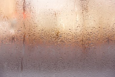 Yağmur veya su pencere gözlük, arka plan damla. Kopya alanı.