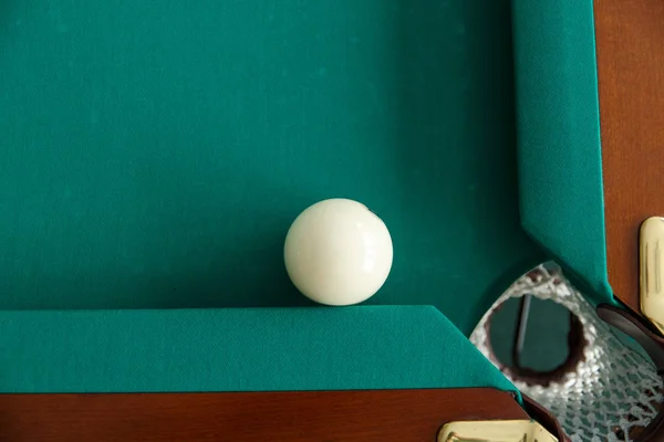 테이블입니다 최고의 있습니다 공을은 주머니에 Greencloth — 스톡 사진
