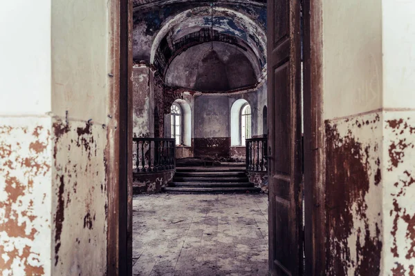 Interior Interior Una Antigua Iglesia Abandonada Letonia Galgauska Luz Que —  Fotos de Stock