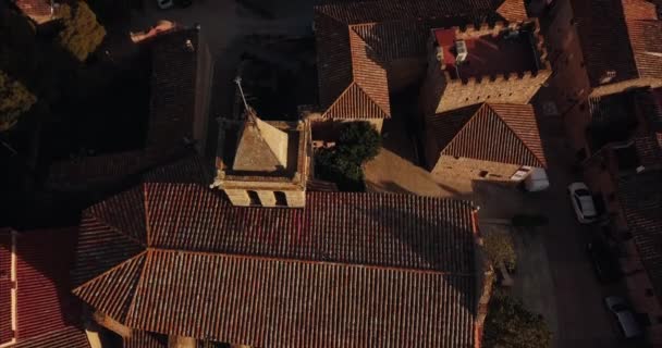 Vista superior de la ciudad medieval europea — Vídeo de stock