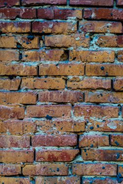 Eski turuncu tuğla duvar