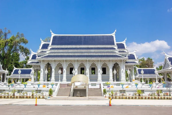 Храм Каев Гроварам Краби Таиланд — стоковое фото