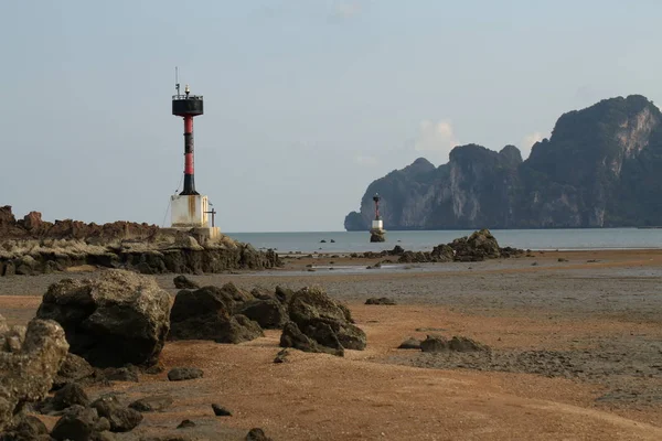 Вид Побережье Моря Горами Маяками — стоковое фото