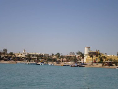 Güzel tropikal tatil köyü manzarası