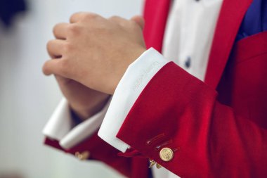 Smokin ve takım elbise.