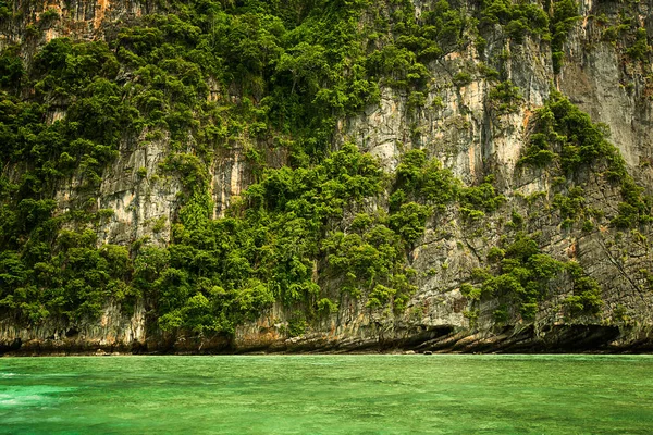 Blick Auf Das Meer Und Die Wunderschönen Berge Thailand — Stockfoto