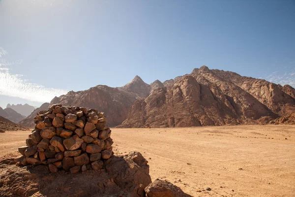 Montagne Nel Deserto Vicino Alla Città Hurghada — Foto Stock