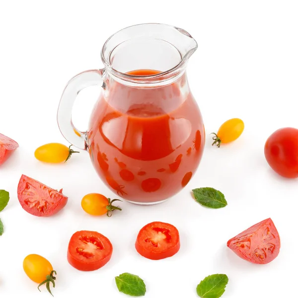 Frischer Tomatensaft Und Tomaten Isoliert Auf Weißem Hintergrund Flache Lage — Stockfoto