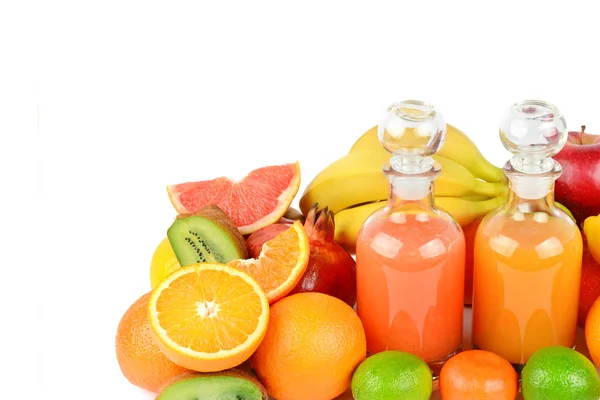 Conjunto Frutas Sucos Isolados Fundo Branco Comida Orgânica Espaço Livre — Fotografia de Stock