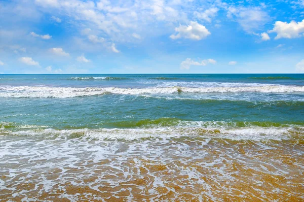 Hermoso Paisaje Marino Cielo Azul Playa Arena Sri Lanka —  Fotos de Stock