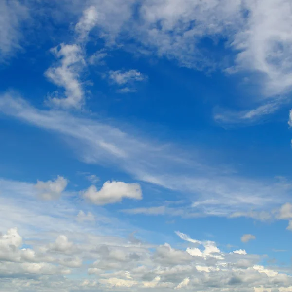 Céu Azul Nuvens Cúmulos Brancos — Fotografia de Stock