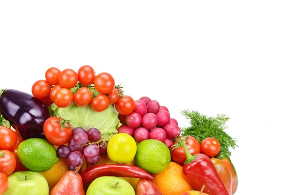 Fruits and vegetables isolated on white background. Free space f — Stock Photo, Image