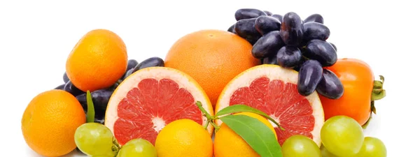 Conjunto de frutos aislados sobre fondo blanco. Foto amplia . —  Fotos de Stock