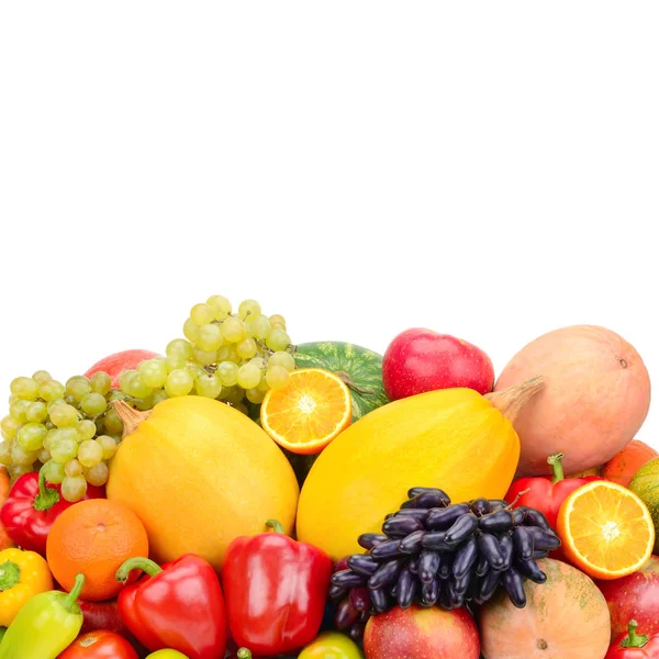 Frutas y verduras aisladas sobre un fondo blanco. Espacio libre — Foto de Stock