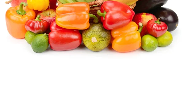 Conjunto de vegetais e frutas isoladas em fundo branco. Livre — Fotografia de Stock