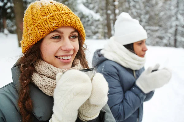 Young Smiling Female Knitted Beanie Scarf Mittens Holding Hot Drink — Stock Photo, Image
