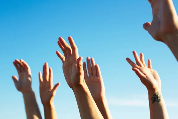 Raised Hands Dancing Friends Enjoying Party Blue Sky — Stock Photo, Image