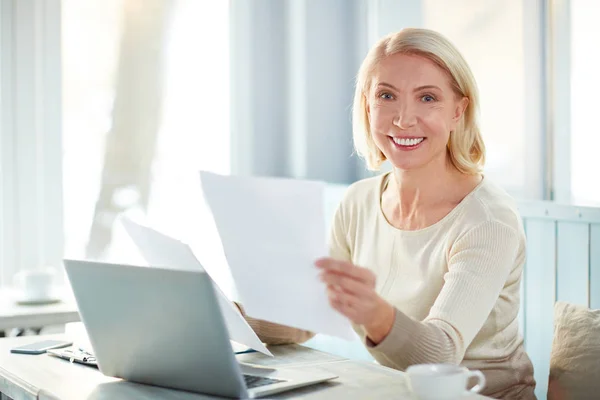 Happy Mature Businesswoman Toothy Smile Looking Papers Office — Stock Photo, Image