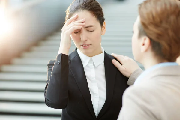 Young Businesswoman Touching Her Head Expressing She Forgot Something While — Stock Photo, Image