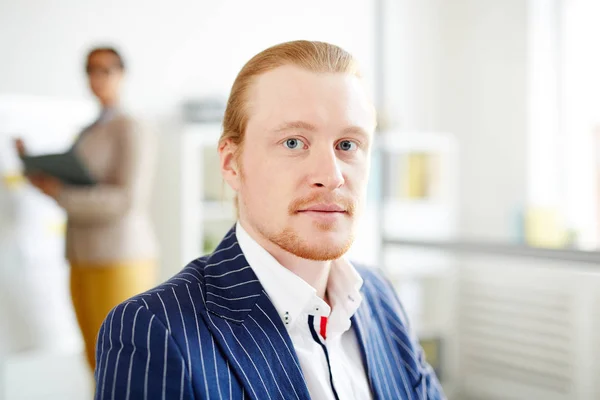 Portrait Redheaded Businessman Suit Working Office — Stock Photo, Image