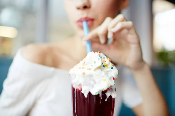 Glamorous Girl Drinking Tasty Cocktail Sprinkled Ice Cream Top Straw — Stock Photo, Image