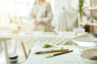 Kil mutfak veya diğer yaratıcı şeyler yapmak için zanaatkar el aletleri