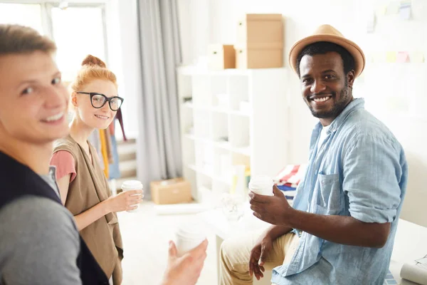 Group Young Business People Holding Cups Coffee Hands While Standing — Stock Photo, Image