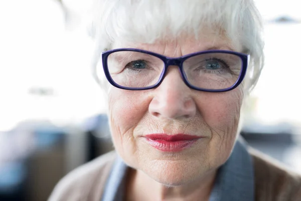 Headshot Portrait Modern Senior Woman Wearing Makeup Looking Camera Smiling — Stock Photo, Image