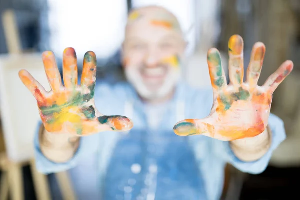 Professional Painter Showing His Palms All Paints Working Studio Arts — Stock Photo, Image