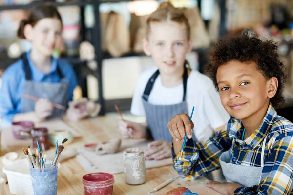 Happy Mixed Race Boy Paintbrush Looking You Lesson Art Craft — Stock Photo, Image
