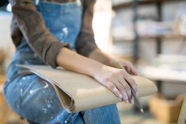 Pensive Painter Getting Inspired One Her Hands Pencil Lying Blank — Stock Photo, Image