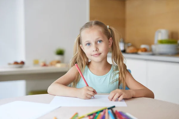 Adorable Blond Girl Two Ponytails Looking You While Drawing Crayons — Stock Photo, Image