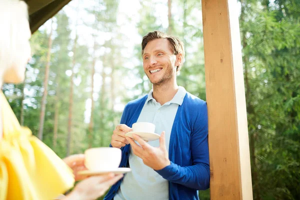 Happy Young Man Cup Tea Talkin His Wife While Standing — Stock Photo, Image