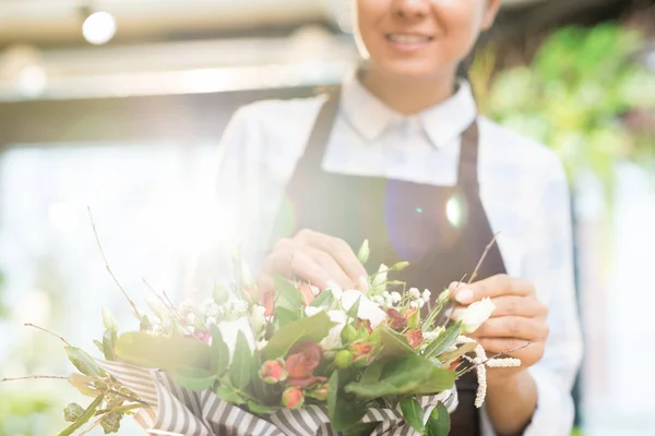 Contemporary Young Florist Choosing Fresh Flowers Making New Bouquet Client — Stock Photo, Image