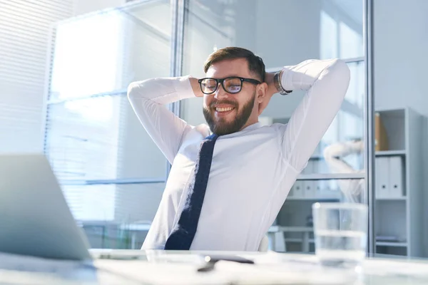 Young Cheerful Trader Elegant Formalwear Keeping His Hand Head While — Stock Photo, Image