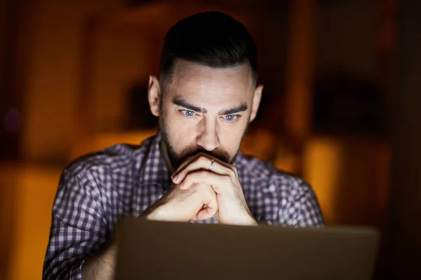 Young Serious Pensive Employee Home Office Manager Sitting Dark Room — Stock Photo, Image