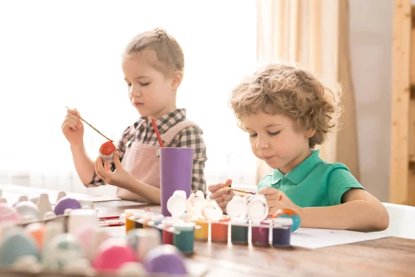 Cute Kids Paintbrushes Sitting Table Home Preparing Holiday Easter — Stock Photo, Image