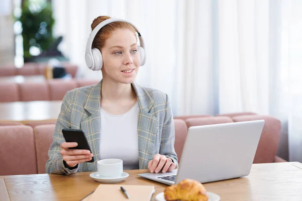 Positive Technology Addicted Teen Girl Wireless Headphones Sitting Table Cozy — Stock Photo, Image