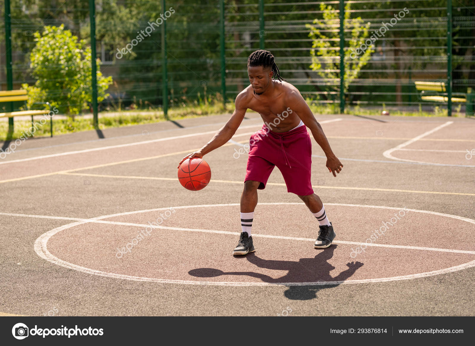 Basketball player - Playground