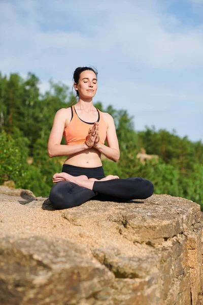 Calm Peaceful Young Lady Sitting Lotus Pose Stone Mountains While — Stock Photo, Image