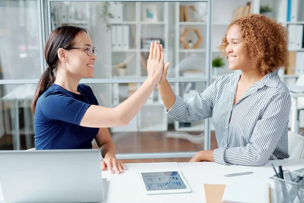 Two Young Multicultural Office Managers Bankers Giving High Five Each — Stock Photo, Image