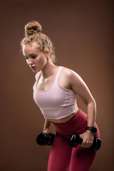 Young Blond Female Tracksuit Bending Slightly Forwards While Doing Exercise — Stock Photo, Image