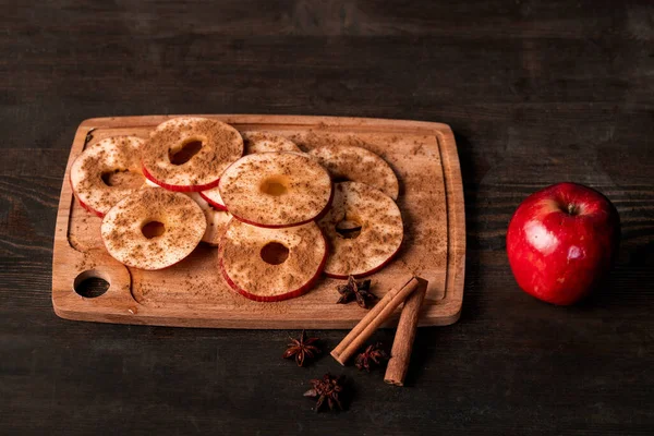 Ripe Red Apple Two Sticks Cinnamon Star Anise Wooden Chopping — Stock Photo, Image