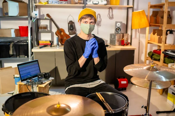 Contemporary Musician Casualwear Protective Gloves Mask Sitting Front Drumset Making — Stock Photo, Image