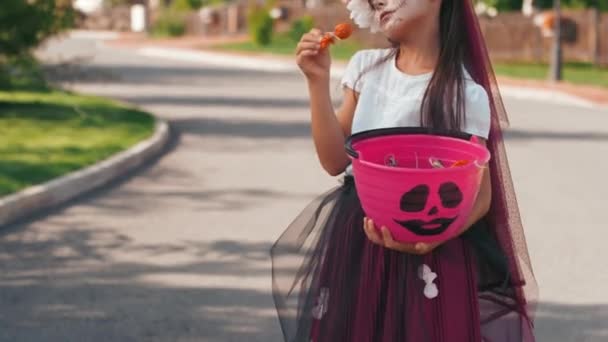 Portrait Tilt Shot Little Girl Wearing Makeup Beautiful Halloween Costume — Stock Video