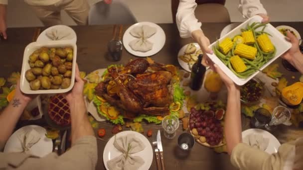 Cima Veja Foto Membros Família Amigos Ajudando Uns Aos Outros — Vídeo de Stock